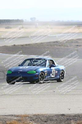 media/Nov-17-2024-CalClub SCCA (Sun) [[5252d9c58e]]/Group 4/Race (Off Ramp)/